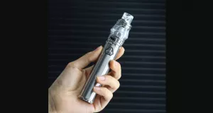 Eleaf iJust 21700 with ELLO Duro - the new ijast on replaceable batteries